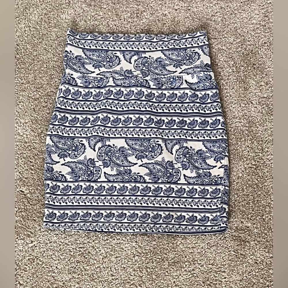 Stretchy XS Charolette russe mini skirt